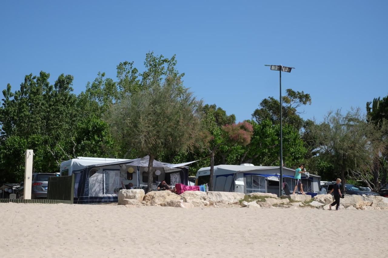 Playa Montroig Camping Resort Bagian luar foto